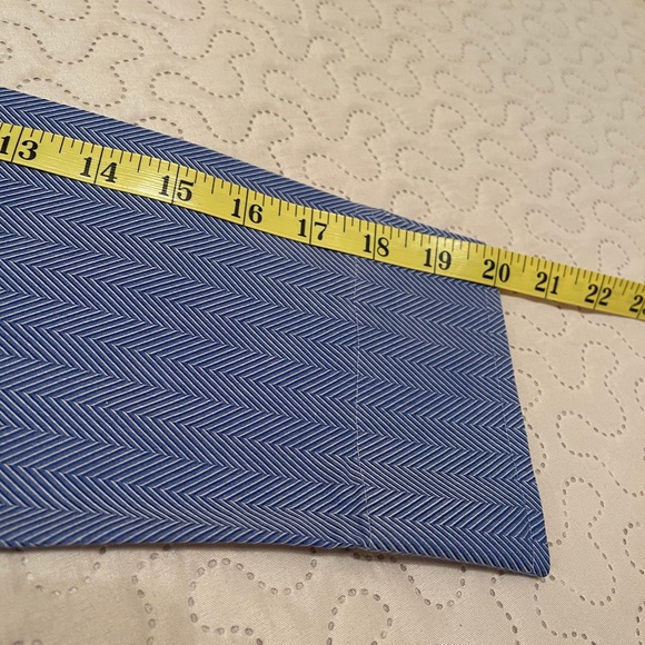 Liz Claiborne Non-Iron Blue Blouse Size 10 - Picture 8 of 11